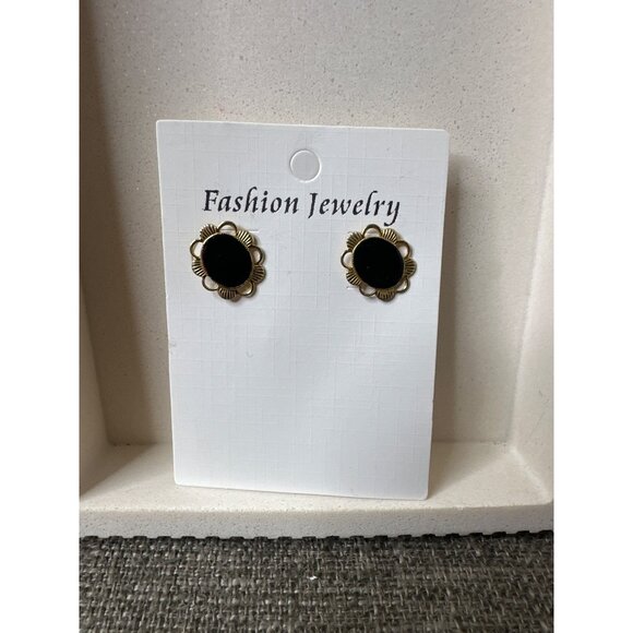 Vtg Gold Tone Black Stone Flower Stud Earrings Womens Fashion Jewelry - Picture 1 of 3
